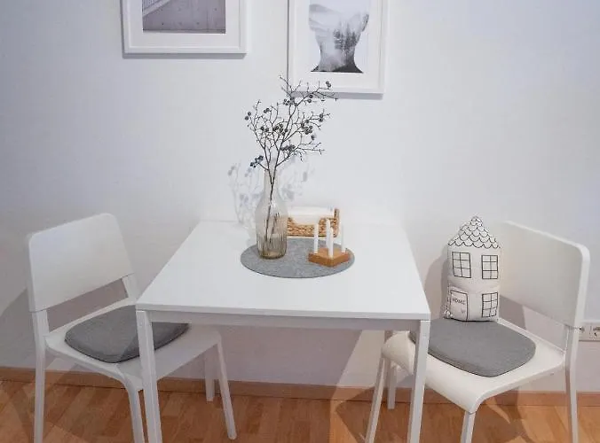 Nette 1 Zimmerwohnung In Wuerzburg