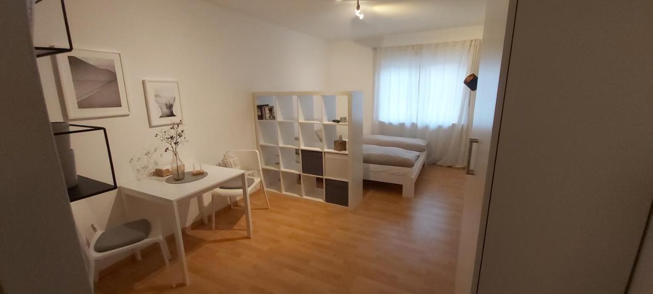 Nette 1 Zimmerwohnung In Appartement Wurtzbourg